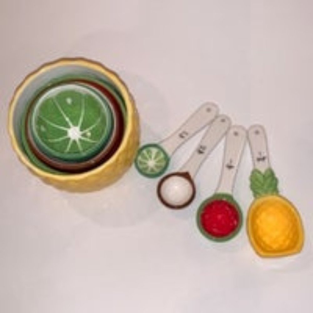 FruitShaped Nesting MeasuringCups&Spoons